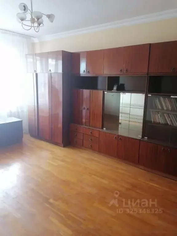 2-к кв. Адыгея, Майкоп ул. Чкалова, 63 (54.0 м) - Фото 1