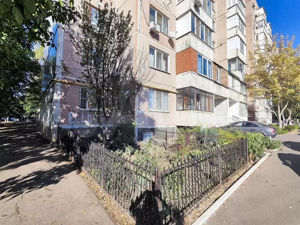 2-к. квартира, 54 м, 1/9 эт. - Фото 1