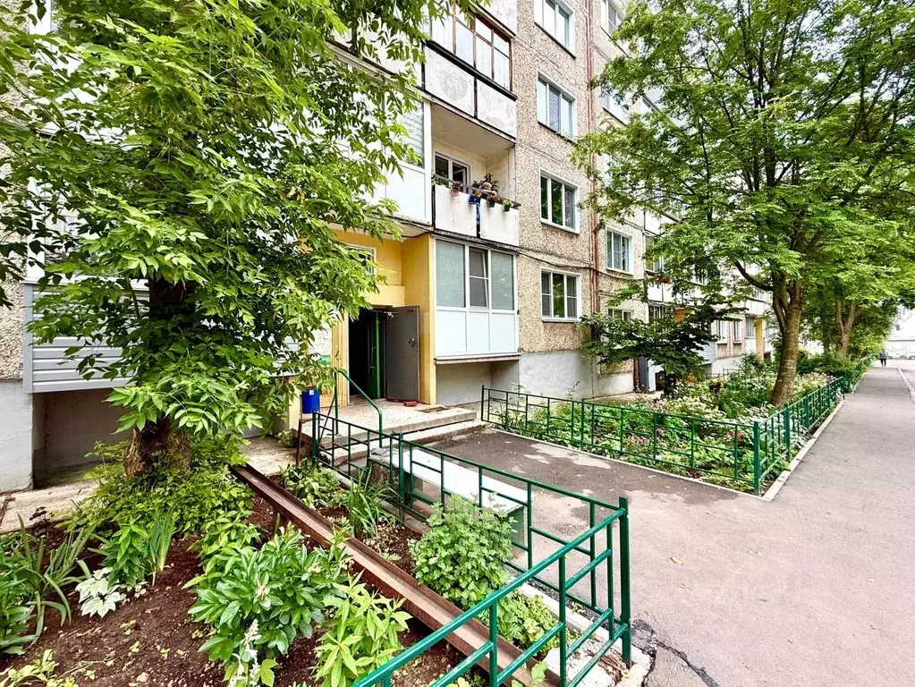 2-к кв. Кировская область, Киров ул. Менделеева, 25 (56.1 м) - Фото 0