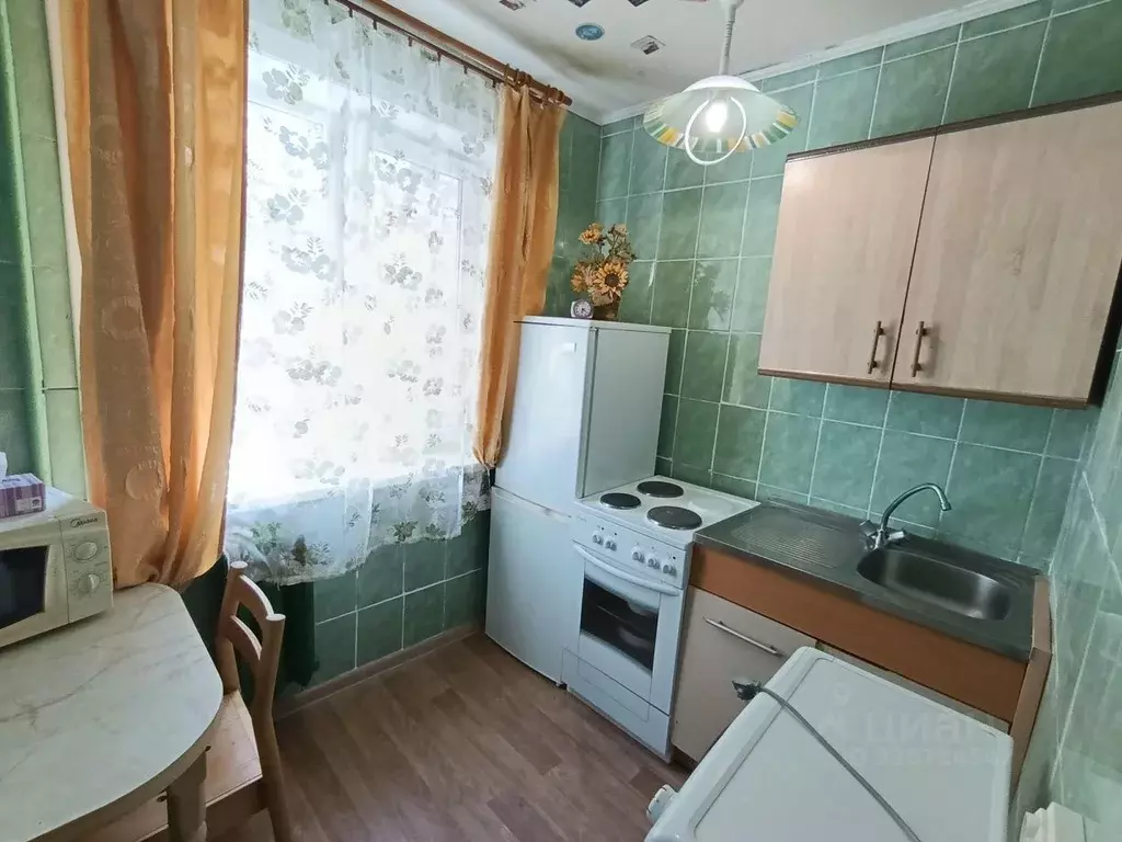 2-к кв. Сахалинская область, Южно-Сахалинск просп. Победы, 12 (47.0 м) - Фото 1