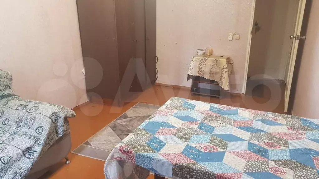 Комната 12 м в 2-к., 2/2 эт. - Фото 1