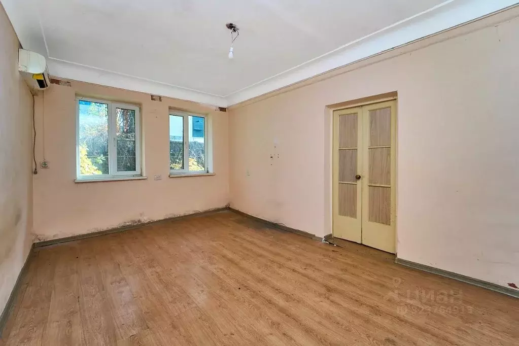 3-к кв. Краснодарский край, Краснодар Центральный мкр, ул. Гудимы, 24 ... - Фото 1