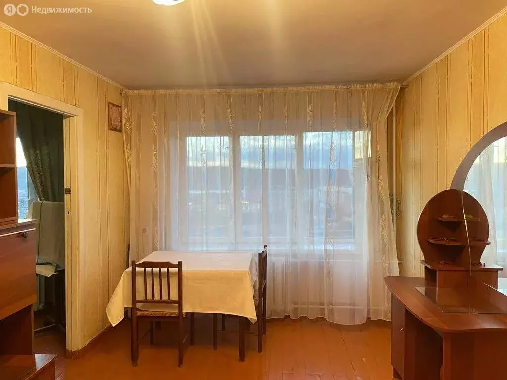 Квартира-студия: Мурманск, улица Капитана Буркова, 21 (41.7 м) - Фото 1