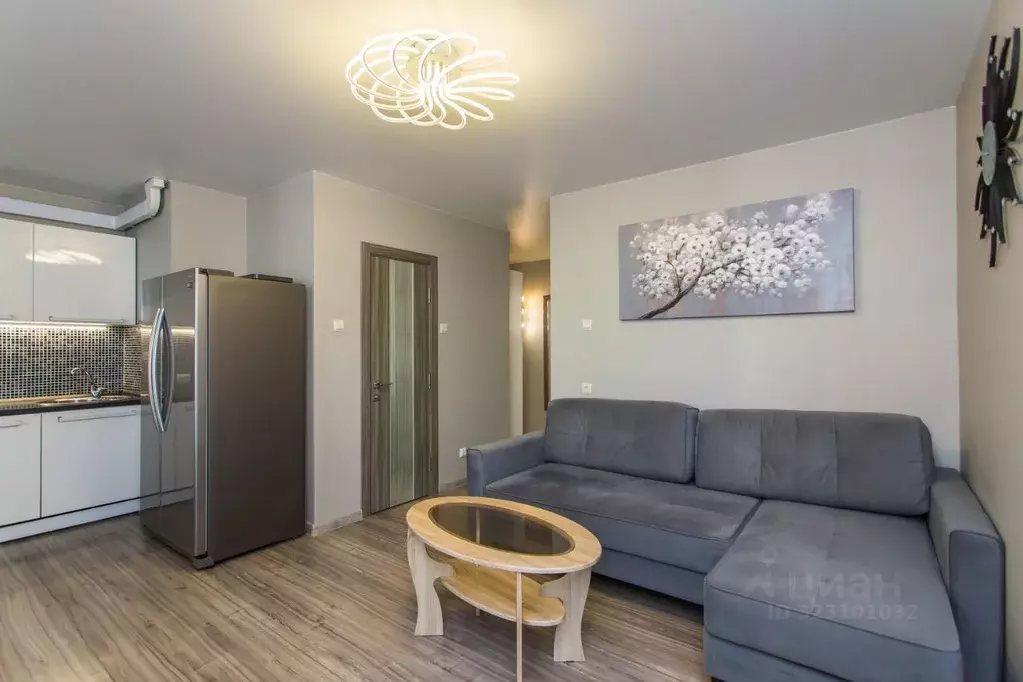 1-к кв. Приморский край, Владивосток просп. 100-летия Владивостока, ... - Фото 1