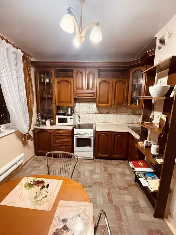 3-к. квартира, 80 м, 8/17 эт. - Фото 0