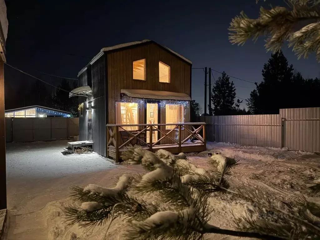 Дом в Свердловская область, Екатеринбург муниципальное образование, с. ... - Фото 1