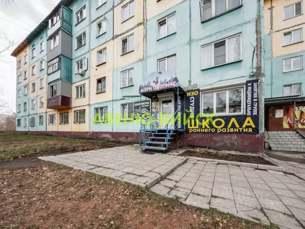 Помещение свободного назначения в Алтайский край, Бийск ул. Михаила ... - Фото 1