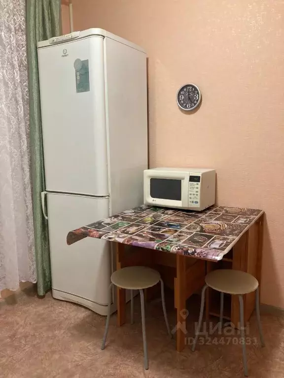 1-к кв. Курская область, Курск просп. Вячеслава Клыкова, 26 (37.0 м) - Фото 2