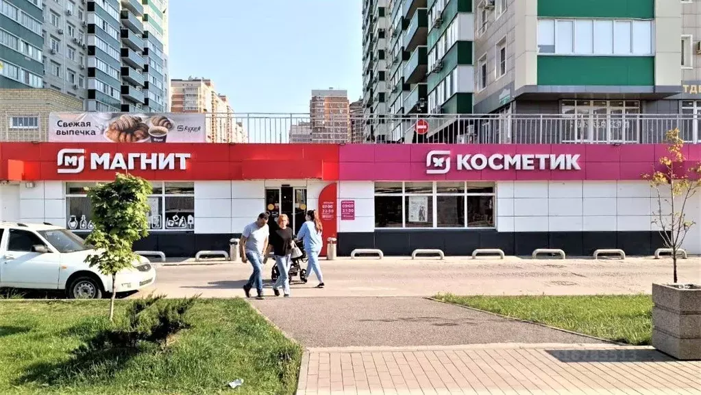 Торговая площадь в Краснодарский край, Краснодар ул. Имени Дмитрия ... - Фото 0