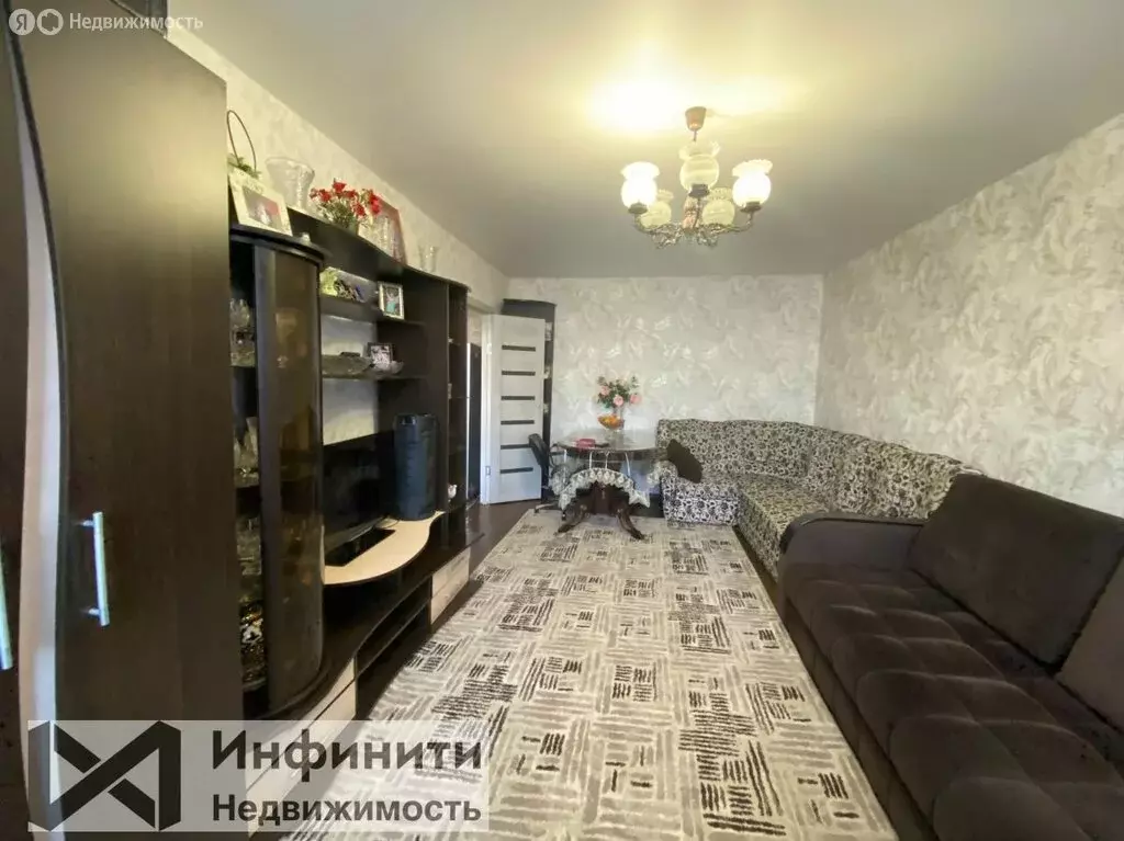 2-комнатная квартира: Михайловск, улица Ленина, 204/3 (60 м) - Фото 0