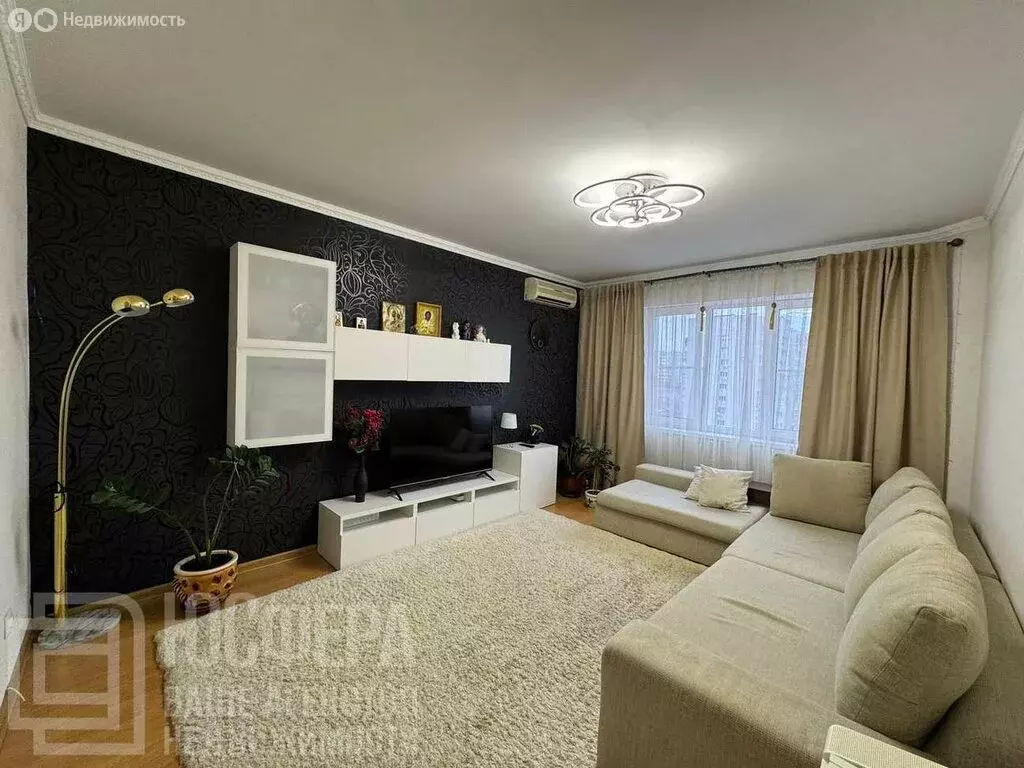 4-комнатная квартира: Волгоград, улица Рихарда Зорге, 51 (86.2 м) - Фото 1