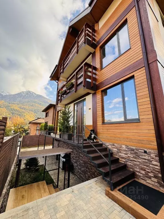 Дом в Краснодарский край, Сочи Красная Поляна пгт, ул. Волоколамская, ... - Фото 1