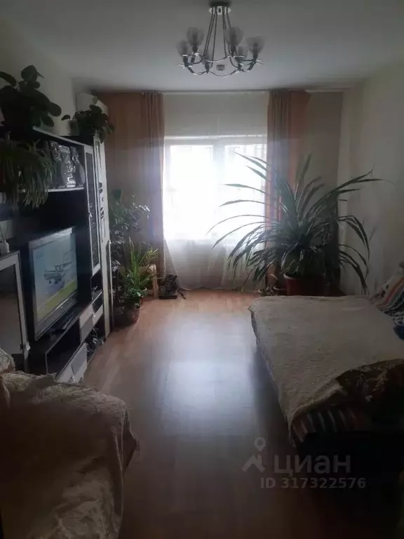 4-к кв. Краснодарский край, Геленджик Южный мкр, ул. Жуковского, 18 ... - Фото 1