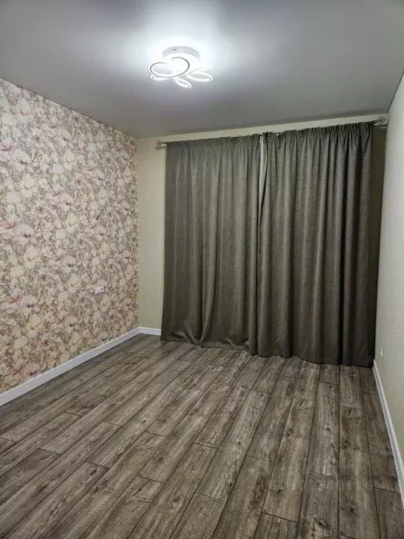 3-к кв. Брянская область, Брянск Белобережская ул., 20 (97.0 м) - Фото 2