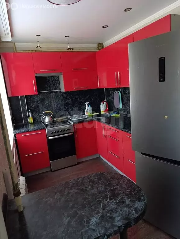 4-комнатная квартира: Ишимбай, улица Чкалова, 5 (61 м) - Фото 2