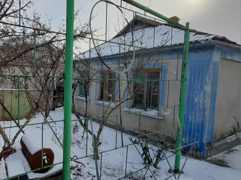 Дом в Крым, Бахчисарайский район, Почтовское с/пос, с. Тополи ул. ... - Фото 2