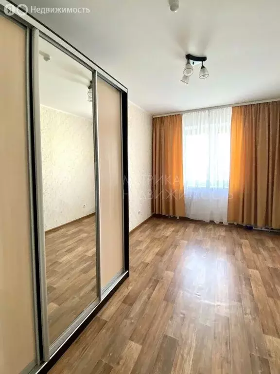 3-комнатная квартира: Тюмень, улица Николая Ростовцева, 20 (72.2 м) - Фото 0