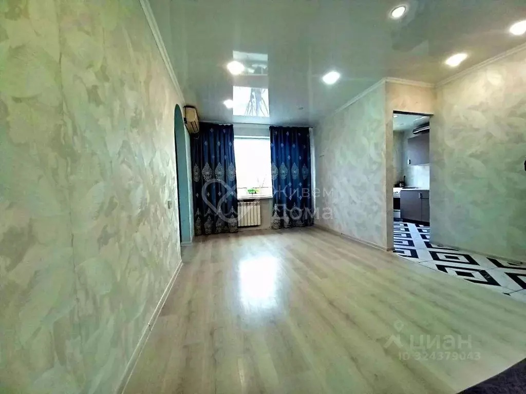 2-к кв. Волгоградская область, Волжский просп. Имени Ленина, 56 (42.2 ... - Фото 1