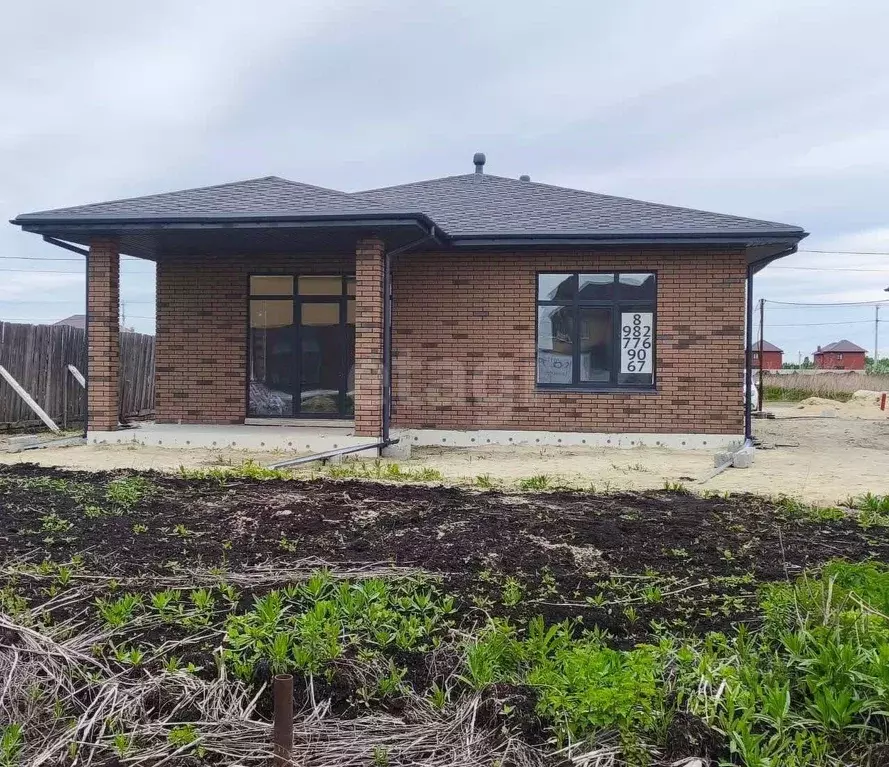 Дом в Тюменская область, Тюмень проезд Белогорский (100 м) - Фото 1