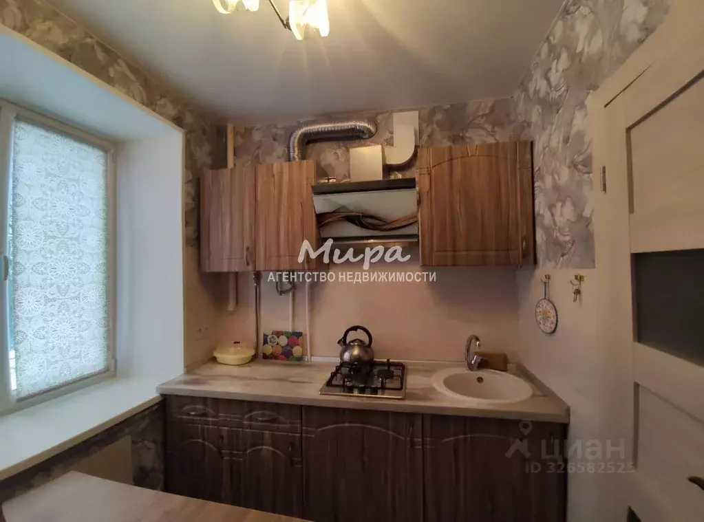 1-к кв. Московская область, Люберцы пос. Калинина, 23 (32.0 м) - Фото 2