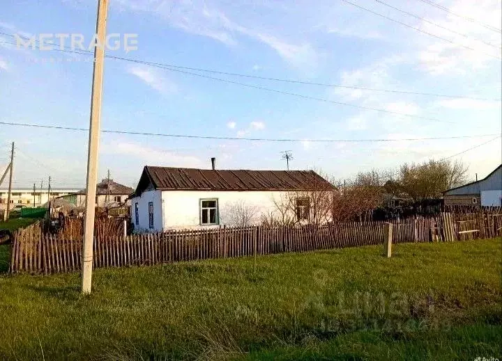 Дом в Новосибирская область, Карасук Коммунистическая ул., 14 (55 м) - Фото 1