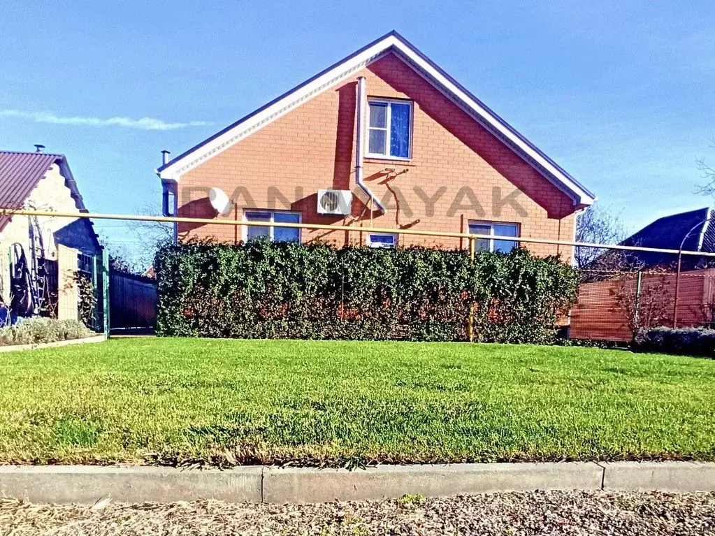 Дом в Краснодарский край, Белореченск Новоселовская ул. (180 м) - Фото 1