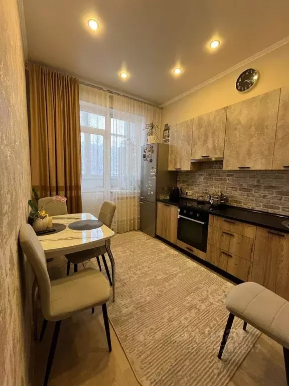 1-к кв. Самарская область, Тольятти Революционная ул., 7Б (35.0 м) - Фото 2