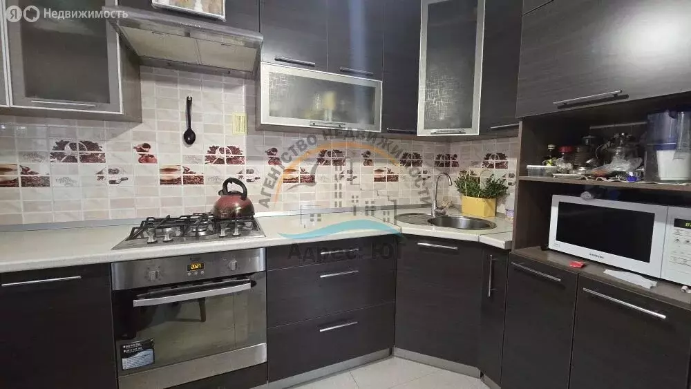 3-комнатная квартира: Анапа, улица Ленина, 189 (86.1 м) - Фото 2