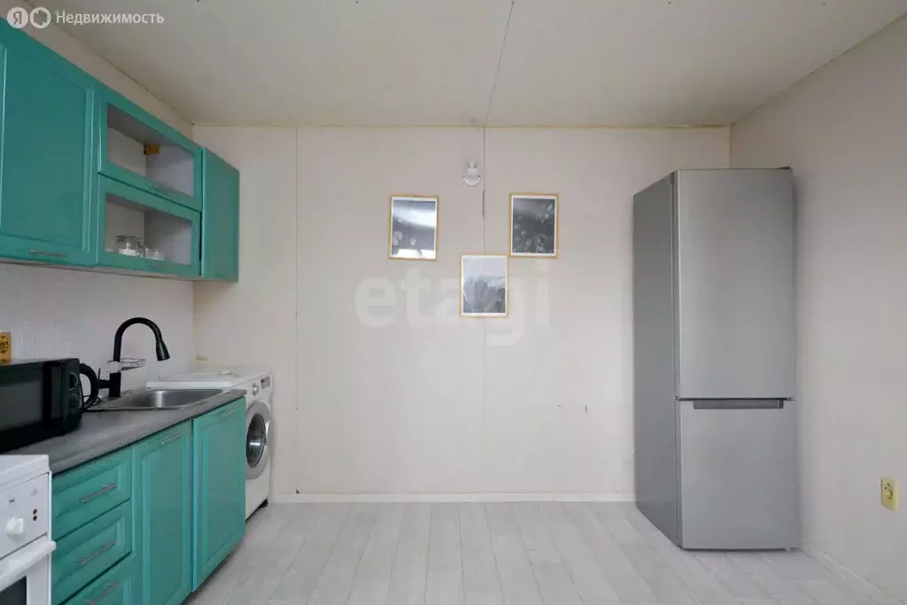 3-комнатная квартира: Якутск, микрорайон Борисовка-1, 6 (39.1 м) - Фото 2