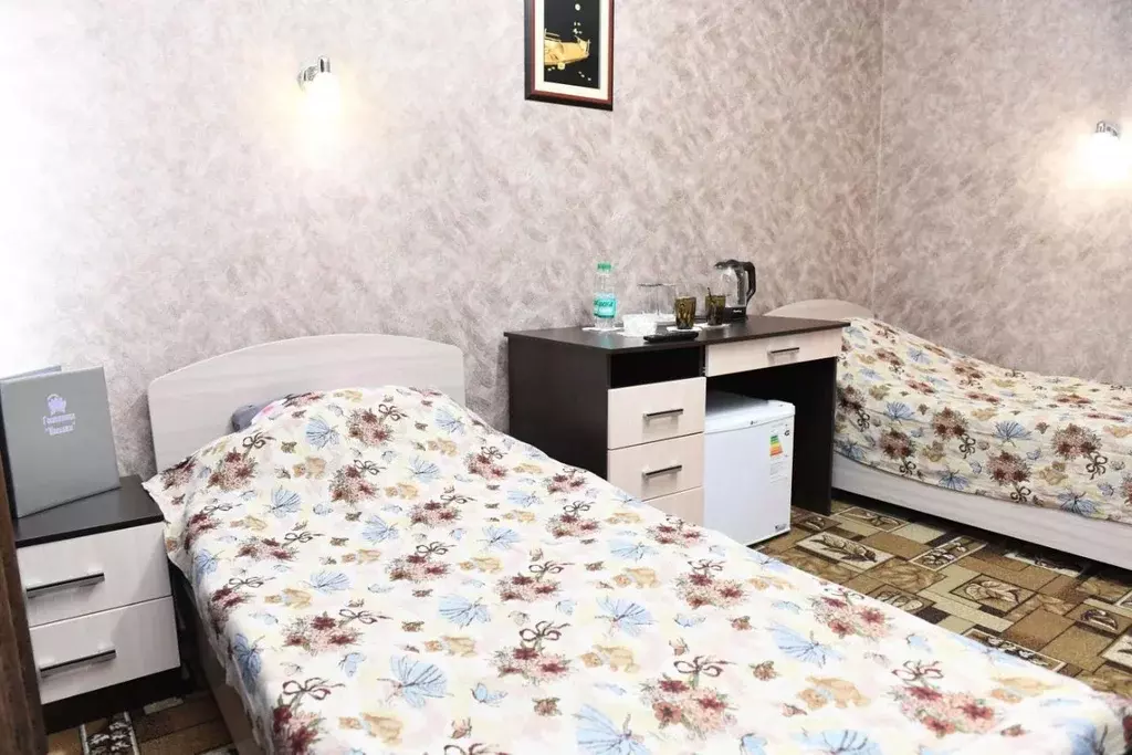 Комната Сахалинская область, Ноглики пгт ул. Советская, 6 (16.0 м) - Фото 1