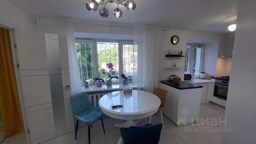 2-к кв. Татарстан, Казань Петербургская ул., 32 (47.0 м) - Фото 1