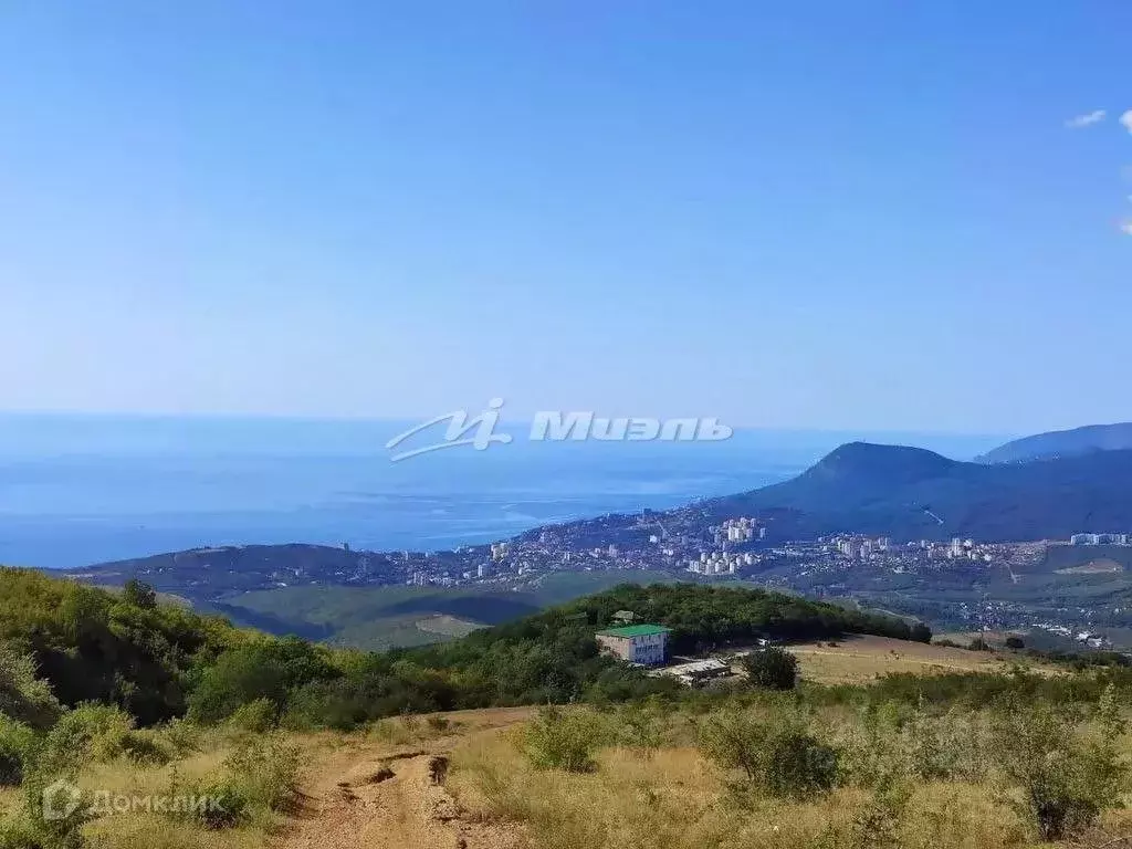 Участок в Крым, Алушта городской округ, с. Приветное ул. Горького, 36 ... - Фото 0