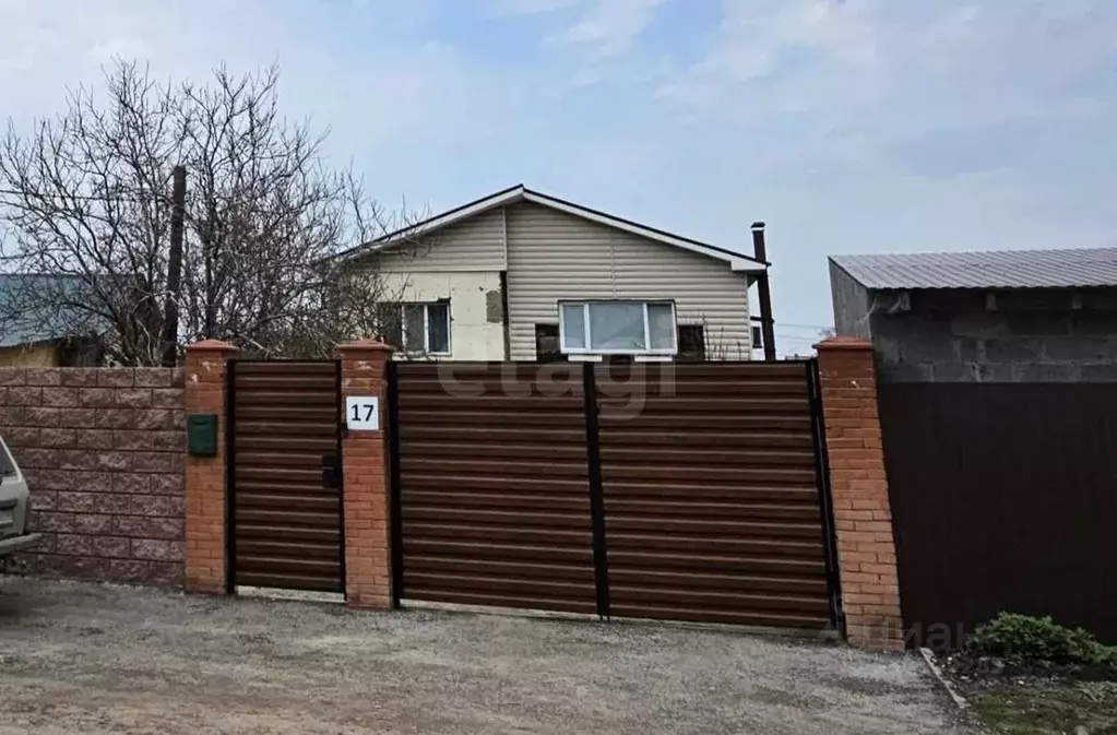 Дом в Самарская область, Самара Четвертая Кряжская ул., 17 (240 м) - Фото 1