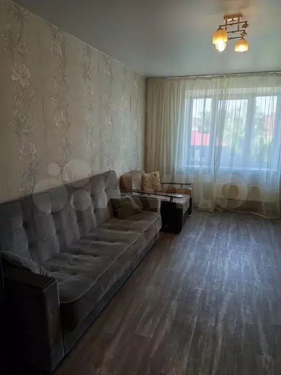 1-к. квартира, 37 м, 4/9 эт. - Фото 0