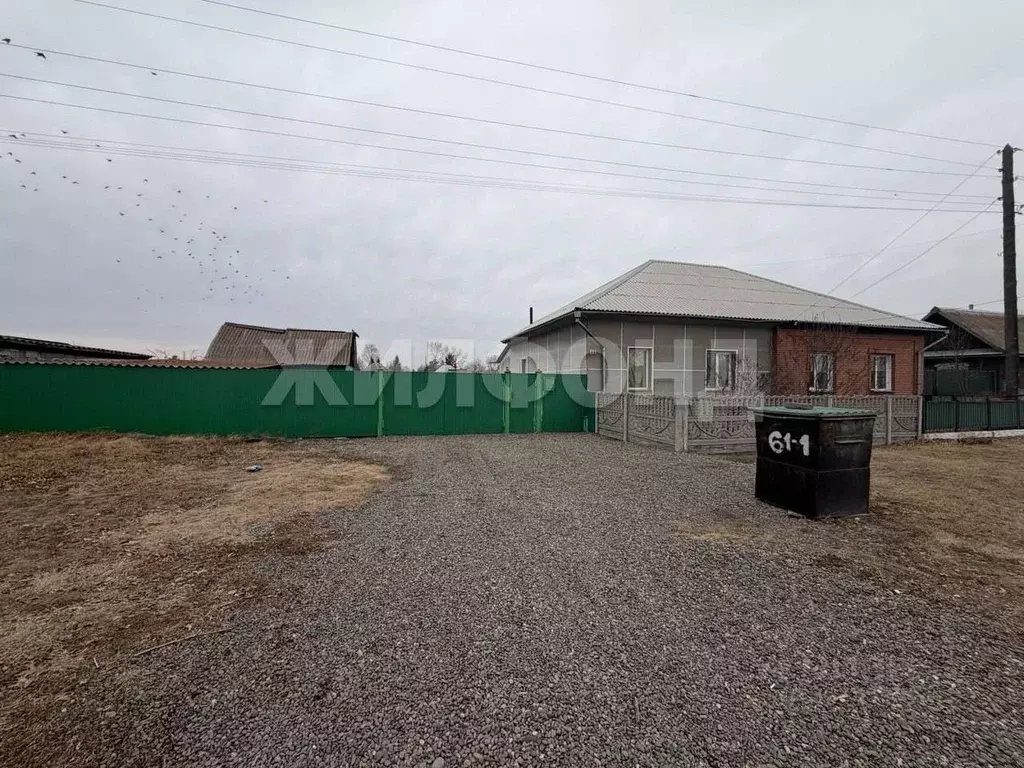 Дом в Хакасия, Алтайский район, с. Белый Яр Октябрьская ул. (46 м) - Фото 1