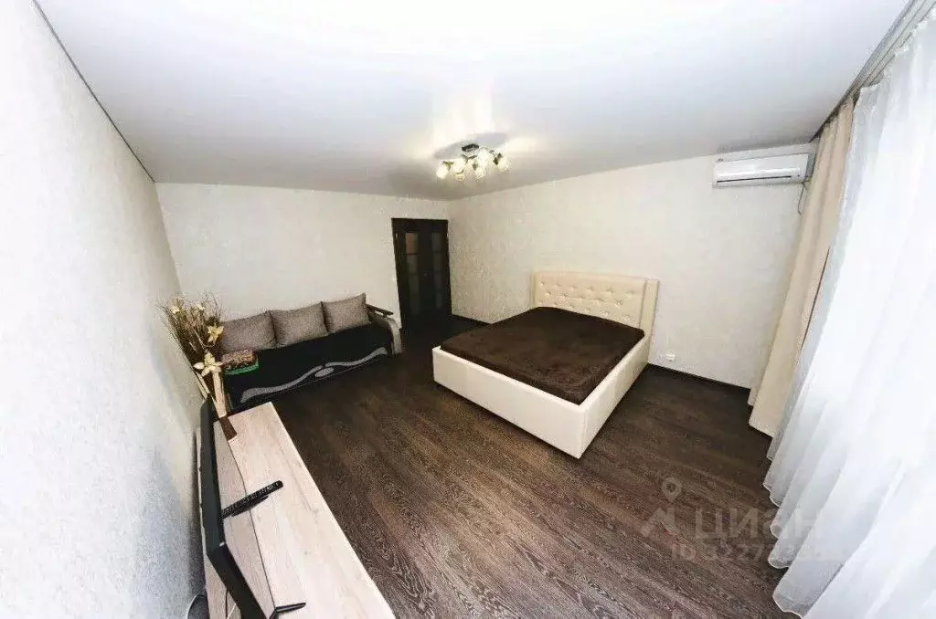 1-к кв. Воронежская область, Воронеж бул. Победы, 50В (54.0 м) - Фото 1