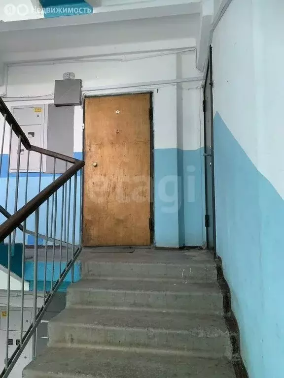 2-комнатная квартира: Тюмень, Военная улица, 25 (36 м) - Фото 1
