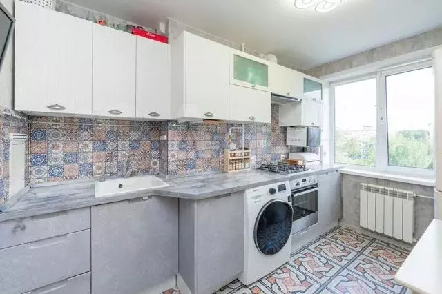 3-к. квартира, 52,4 м, 8/9 эт. - Фото 0