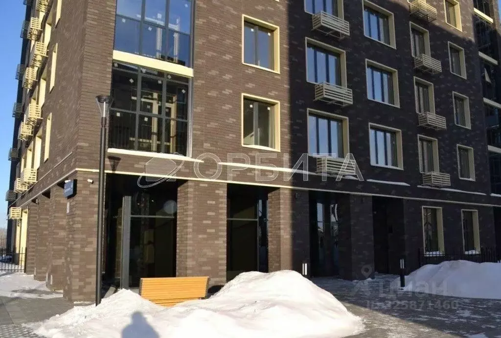 Студия Тюменская область, Тюмень ул. Судостроителей, 48к1 (30.5 м) - Фото 1