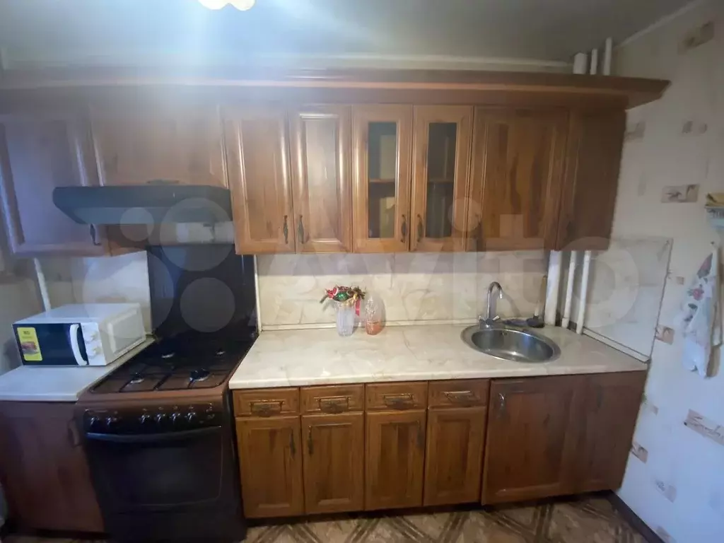 2-к. квартира, 55 м, 2/5 эт. - Фото 0
