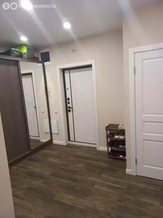 2-комнатная квартира: Краснодар, улица им. Героя Яцкова И.В., 1/10 (52 ... - Фото 1