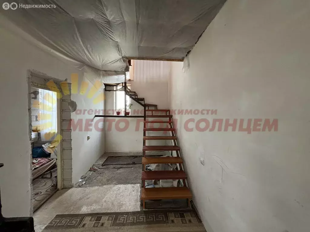 Дом в село Александровка, Школьный переулок (190 м) - Фото 2