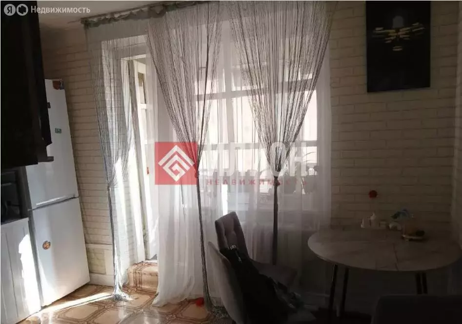 3-комнатная квартира: Бахчисарай, Советская улица, 8 (73.4 м) - Фото 1