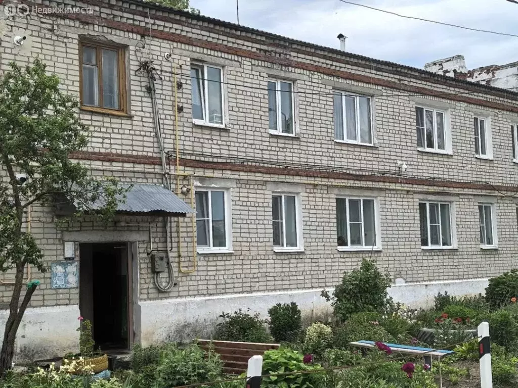 2-комнатная квартира: посёлок Муромцево, улица К. Шкурина, 6 (47.3 м) - Фото 0