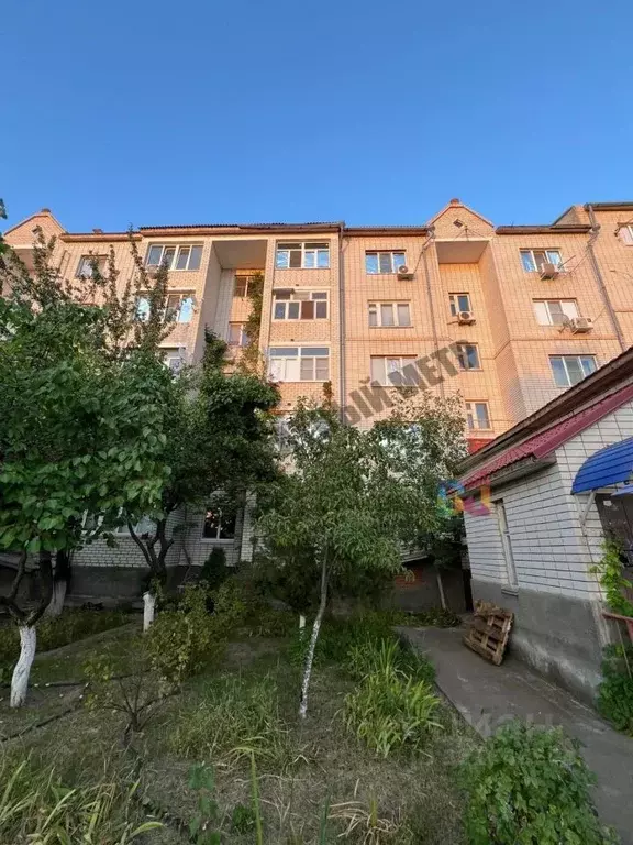 3-к кв. Калмыкия, Элиста ул. Г.О. Рокчинского, 17 (98.16 м) - Фото 0