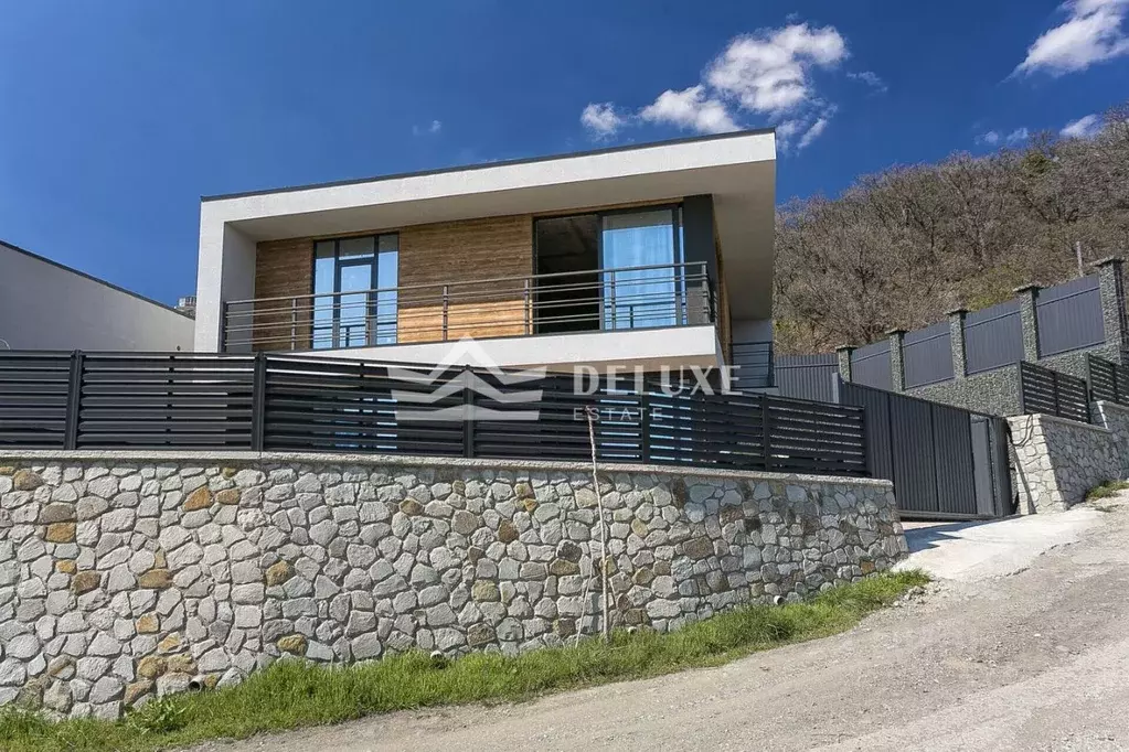 Дом в Крым, Ялта муниципальный округ, Отрадное пгт ш. Дражинского, 12 ... - Фото 2