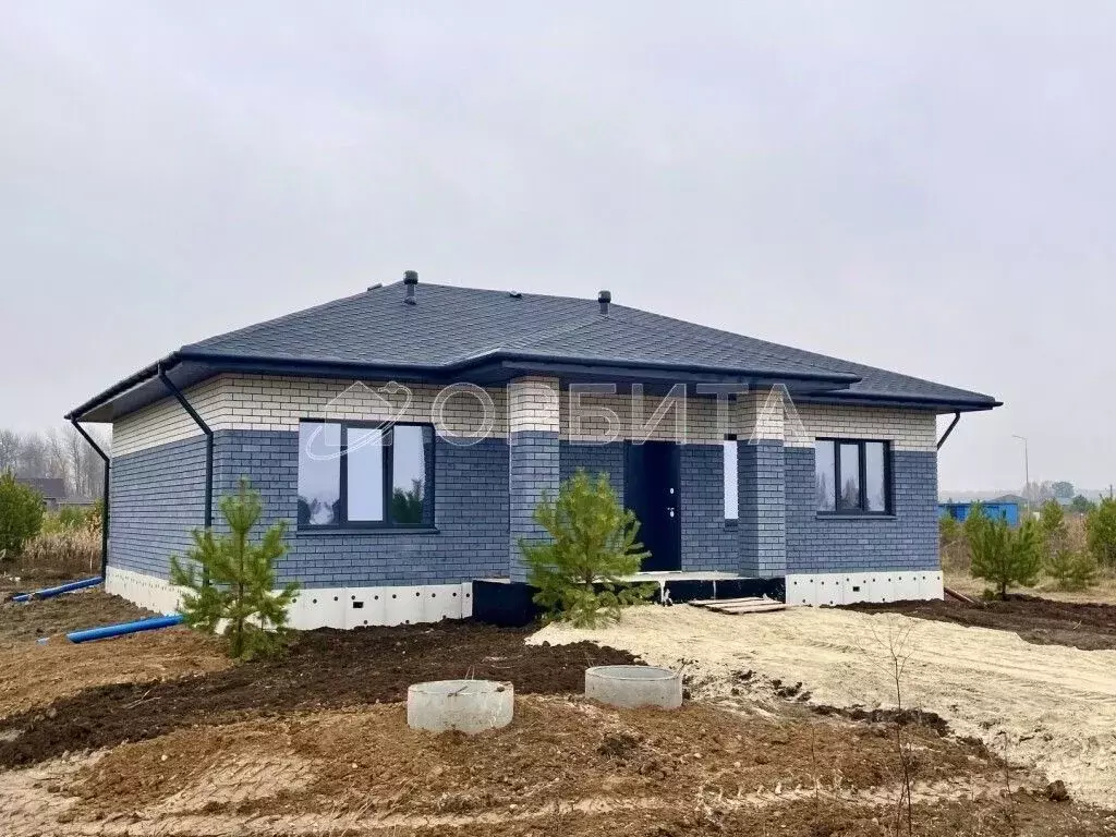 Дом в Тюменская область, Тюменский муниципальный округ, Новокаменский ... - Фото 1