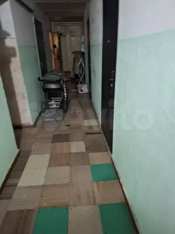 Комната 12 м в 6-к., 2/4 эт. - Фото 1