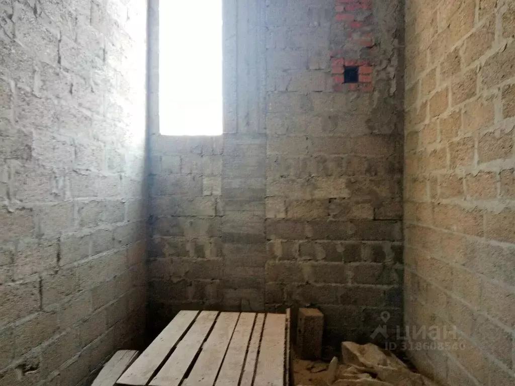 Дом в Краснодарский край, Темрюк ул. Калинина (320 м) - Фото 0