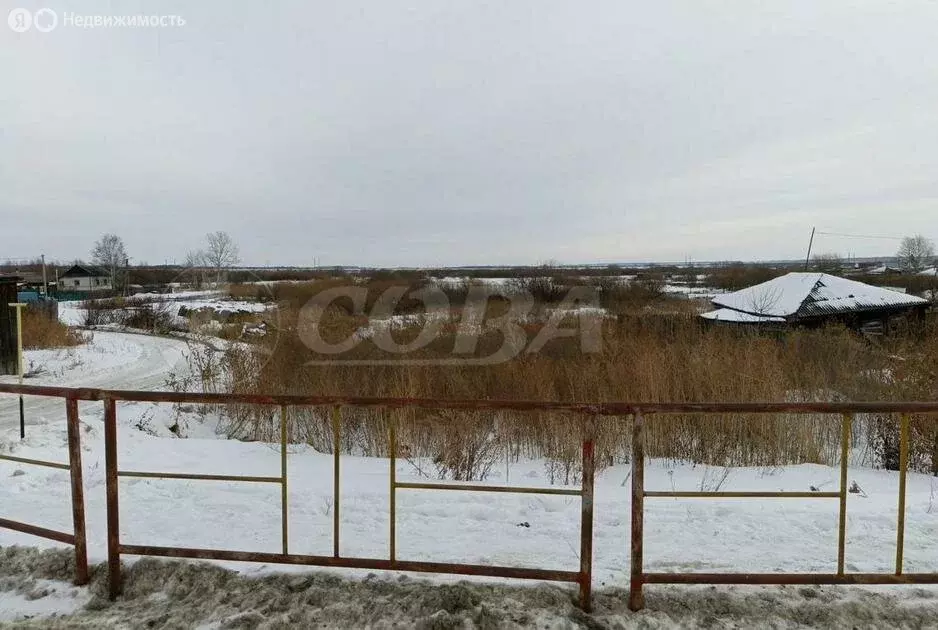 Участок в Тюменская область, село Исетское (8 м) - Фото 0